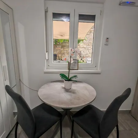 Lägenhet Apartma Gardenis Koper